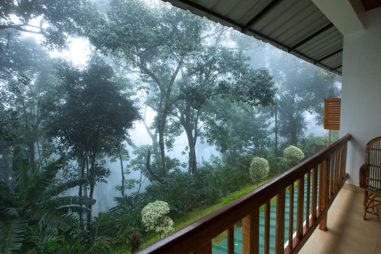 Bracknell Forest Munnar Bagian luar foto